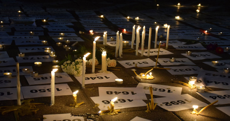 Beograd: Paljene sveće za žrtve genocida u Srebrenici